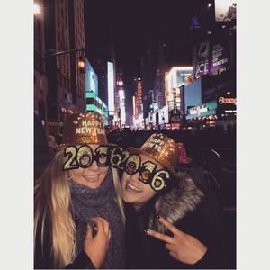 Meet your Posher, Selene