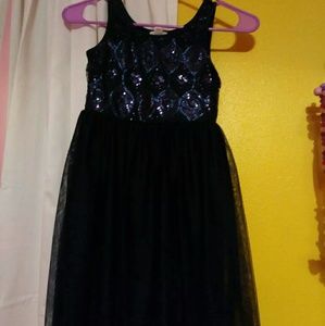 Girls holiday  dress