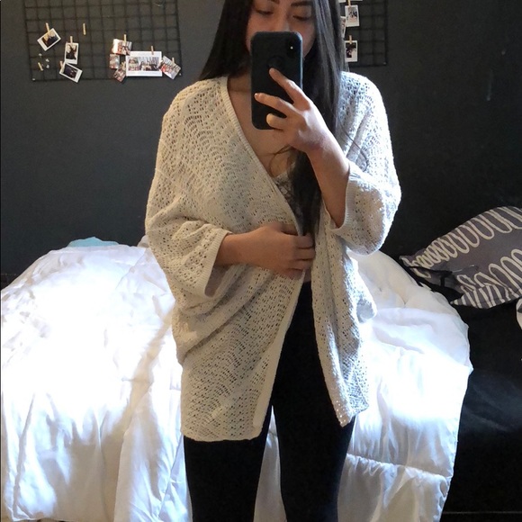 Crochet knit cardigan! - Picture 2 of 7