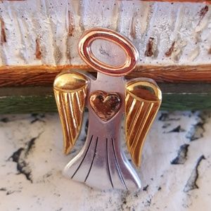 Vintage Avon 2000 Angel Pendant/Pin