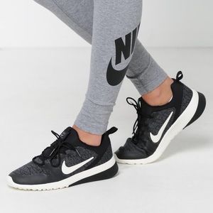 Nike Women's CK Racer Black sneaker size 9.5