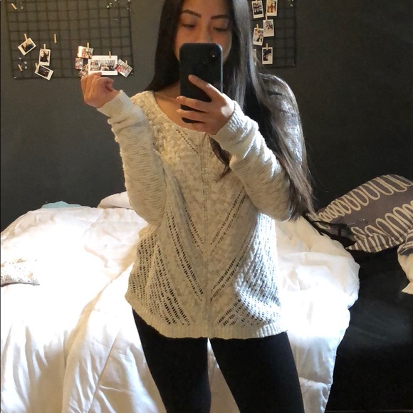 Knit white sweater - Picture 2 of 4