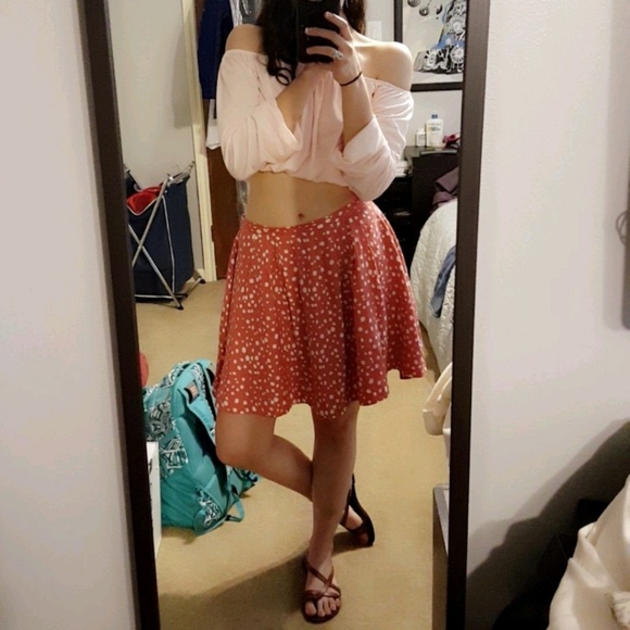 Meet your Posher, Sara - Picture 2 of 4