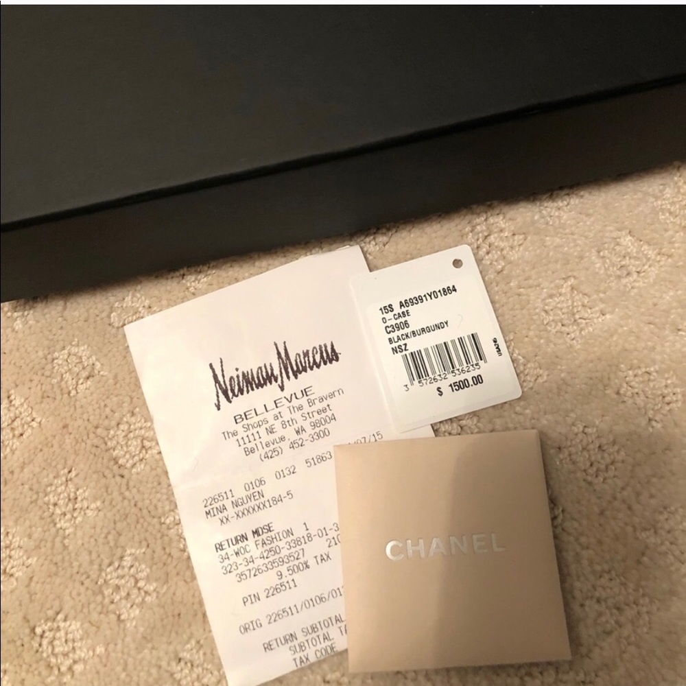 Chanel O clutch