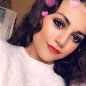 Meet your Posher, Jaclyn