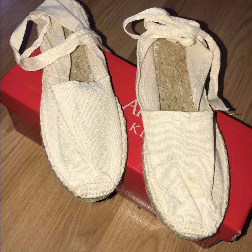 Ballet lace up flats - brand new