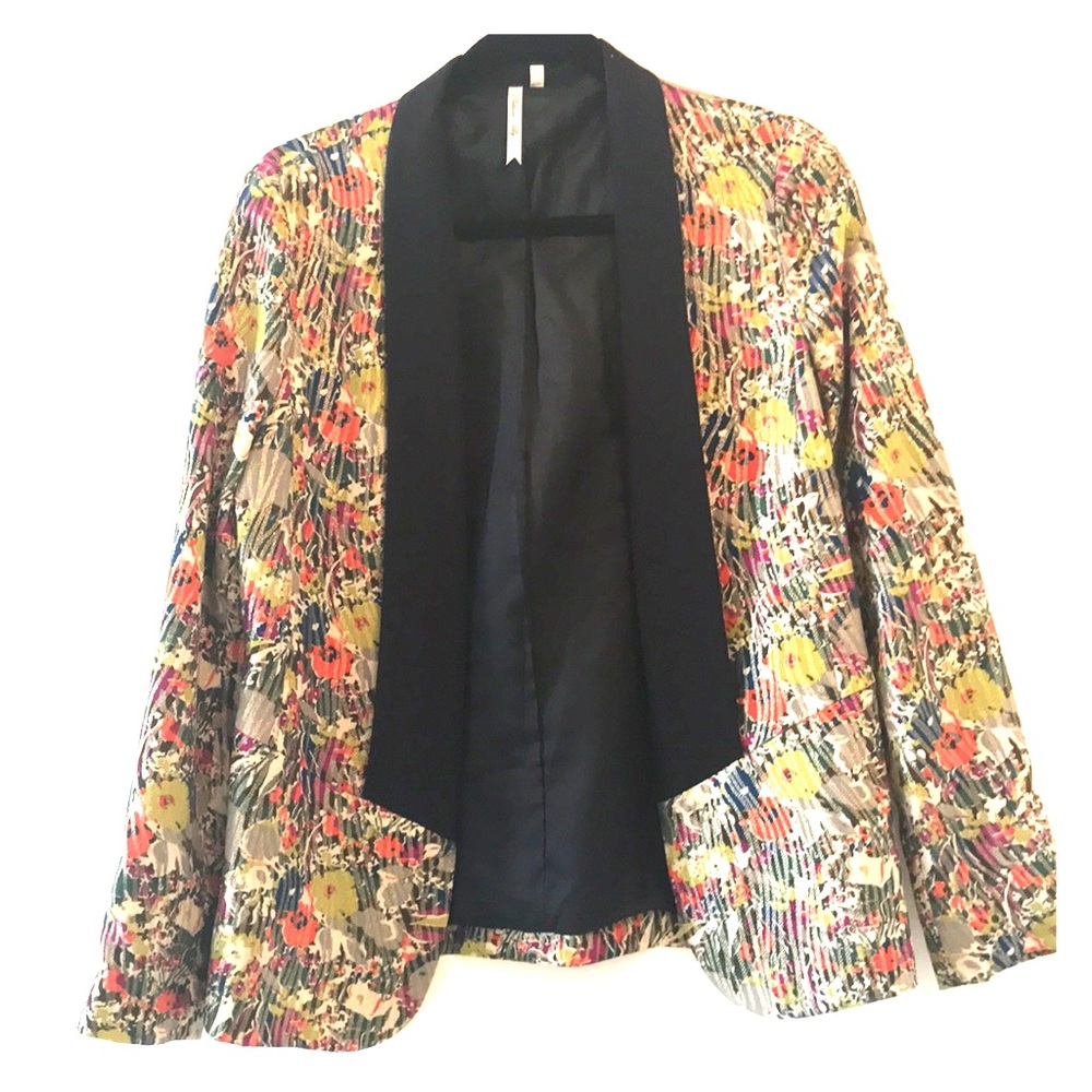 Beautiful Tuxedo Blazer