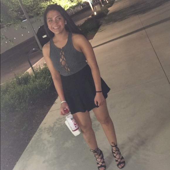 Kendall and kylie gray bodysuit - Picture 4 of 6