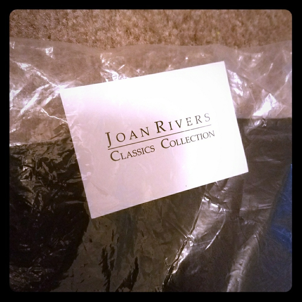 Joan Rivers Black A initial scarf