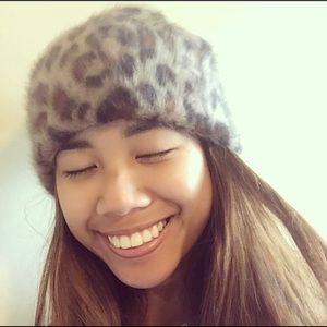 Free People furry beanie