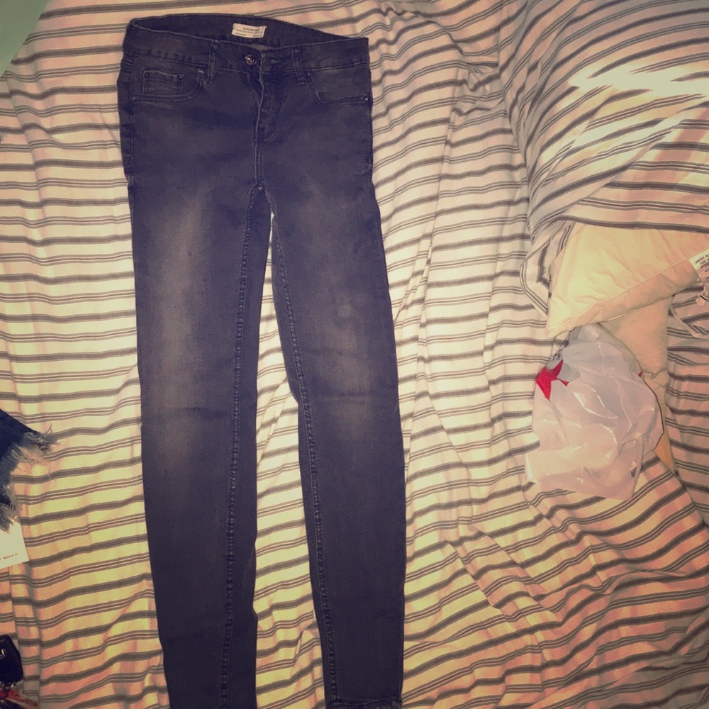 Zara grey/charcoal colored jeans