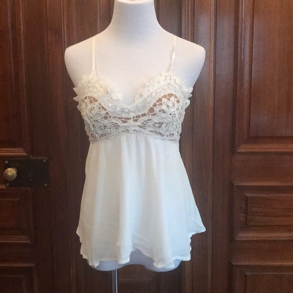 For love & lemons crochet top