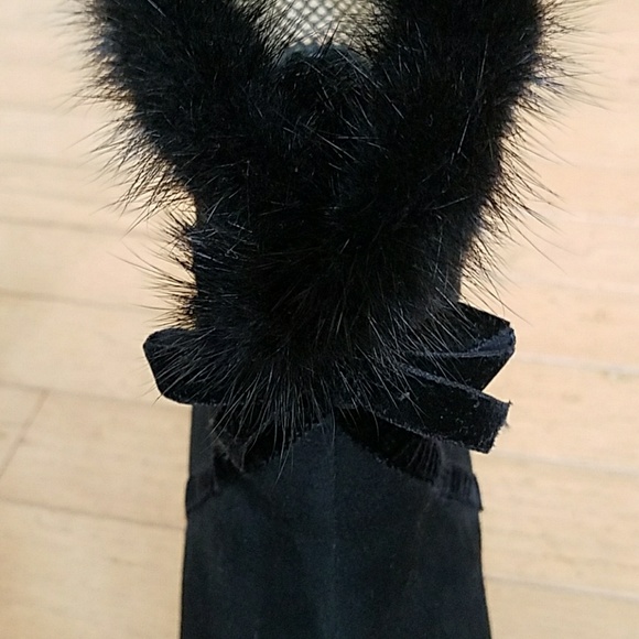 Beautiful custom made black suede booties - Picture 6 of 8