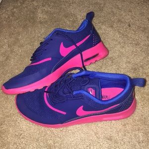 Women Nike sneakers