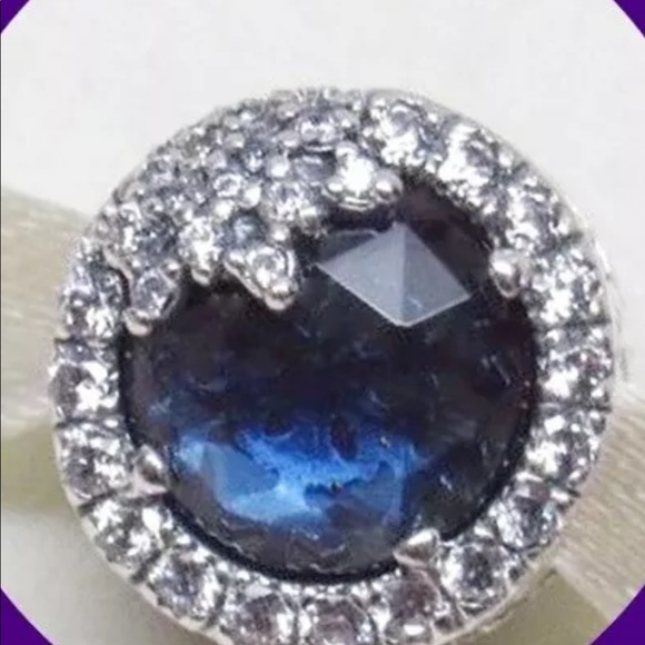 Pandora Blue Radiant Hearts ICE &  FROST Charm - Picture 4 of 5