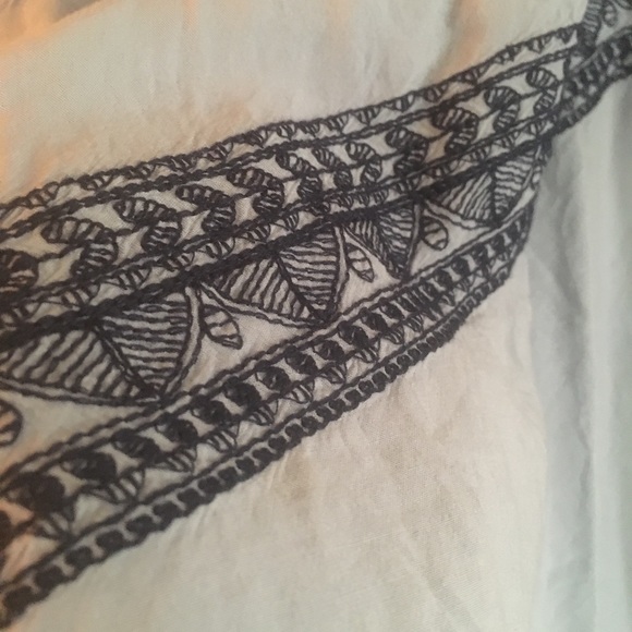 Ombre embroidered tunic - Picture 3 of 5