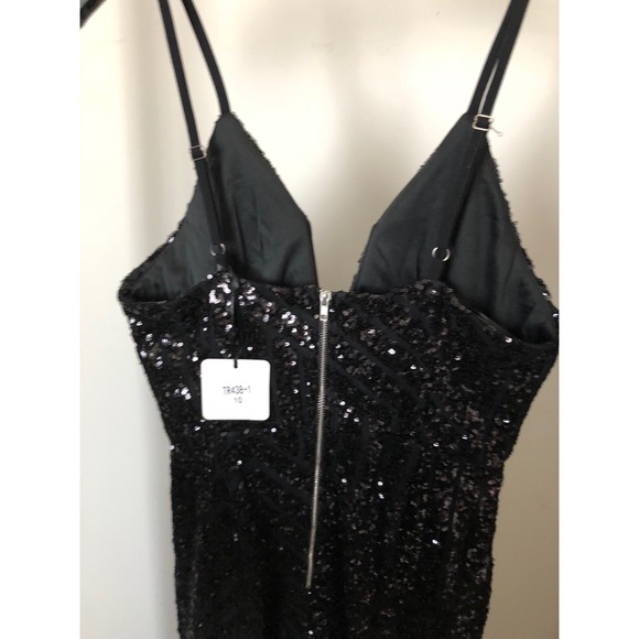 Black Low Cut Sequin Dress - Picture 4 of 5