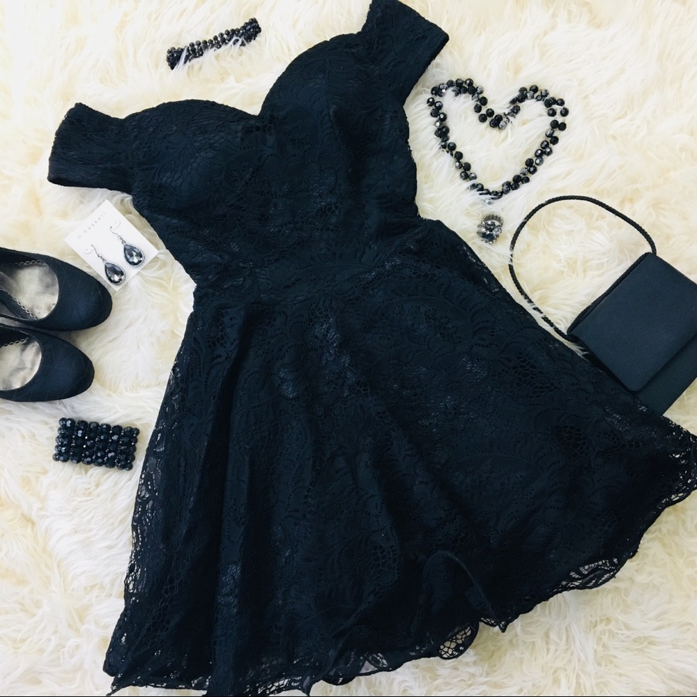 Windsor ❦ Formal Black Lace Tulle Cocktail Dress