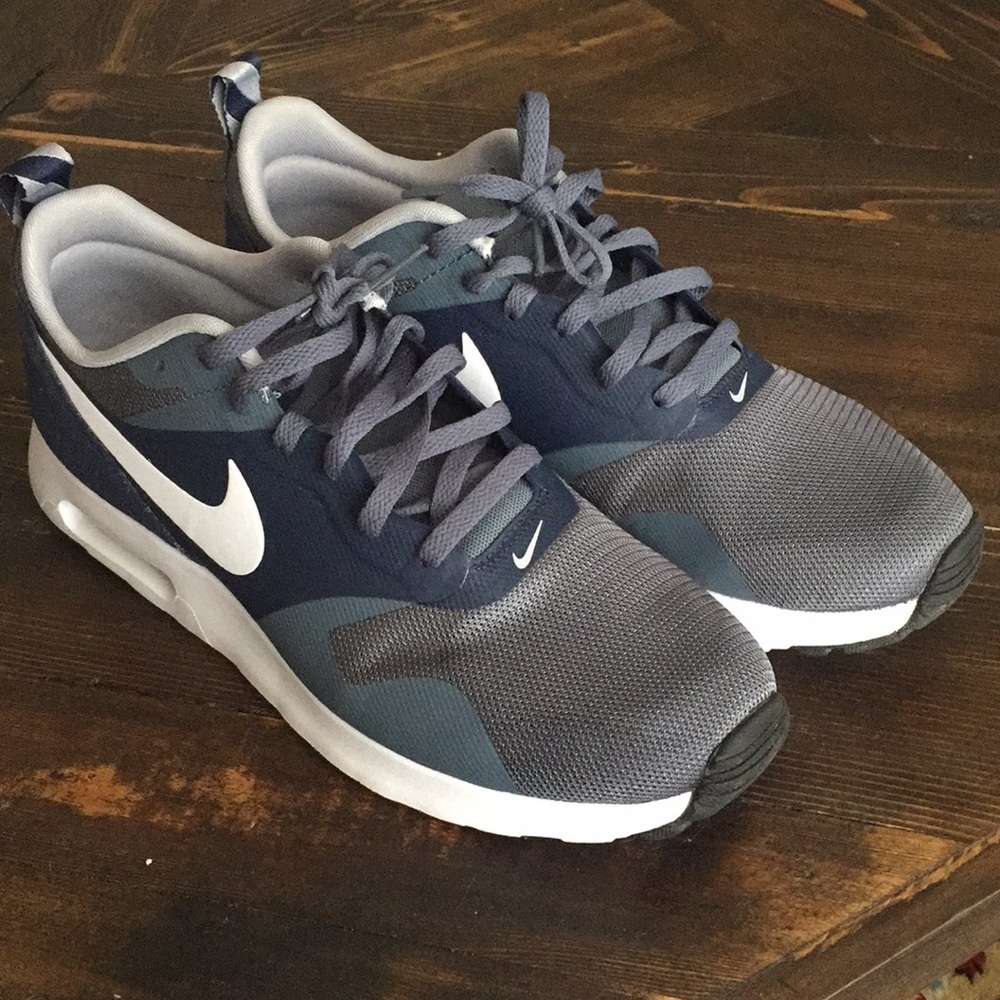Nike Air Max Tavas