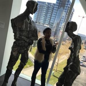 Meet your Posher, Arielle