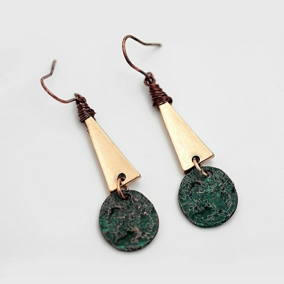 Vintage Style Triangle Drop Disc Earrings - Picture 2 of 6