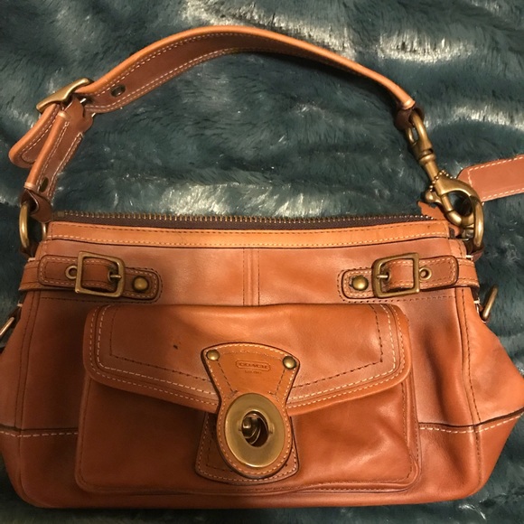 Coach Shoulder Handbag - Picture 1 of 8
