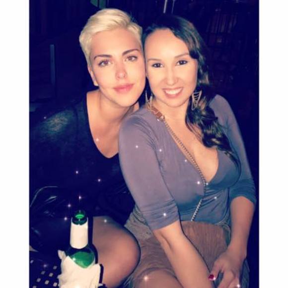 Meet your Posher, Arielle - Picture 1 of 1