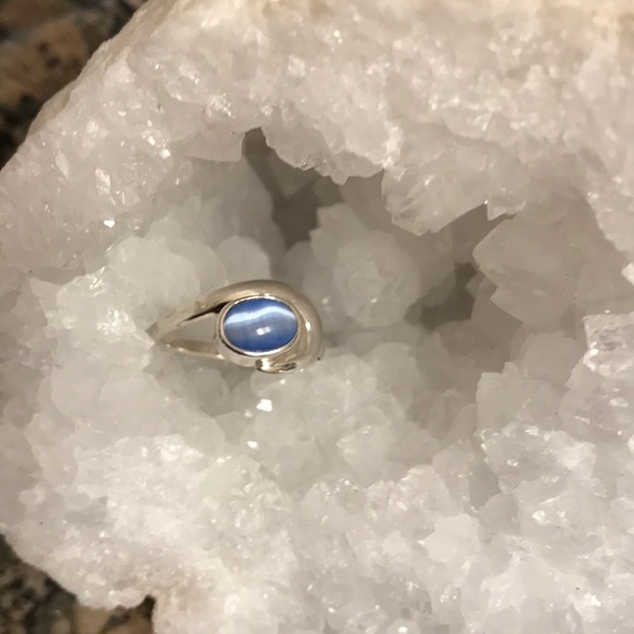 STERLING SILVER BLUE CATS EYE RING SIZE 9 1/4 NIB - Picture 1 of 7