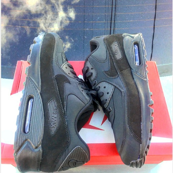 Men's Nike Air Max 90 Essential (Size 12) - Picture 8 of 8