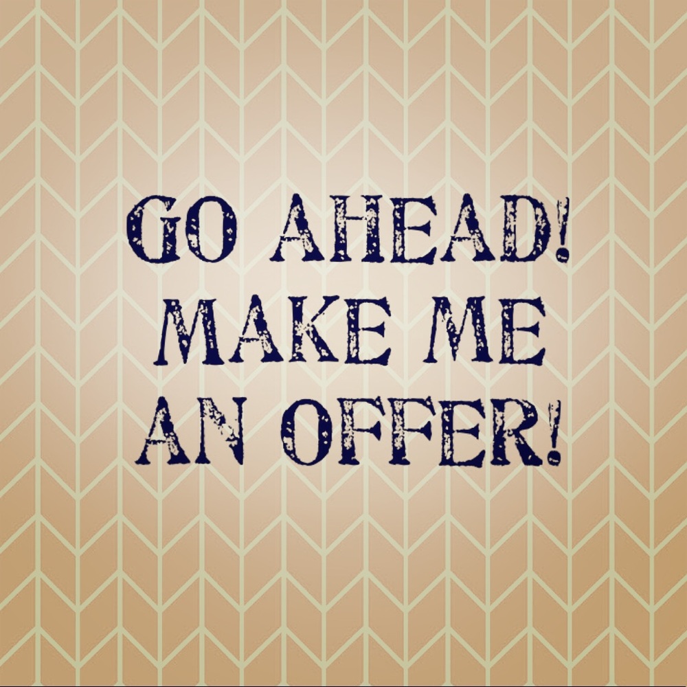 ⭐️ALL REASONABLE OFFERS CONSIDERED!⭐️