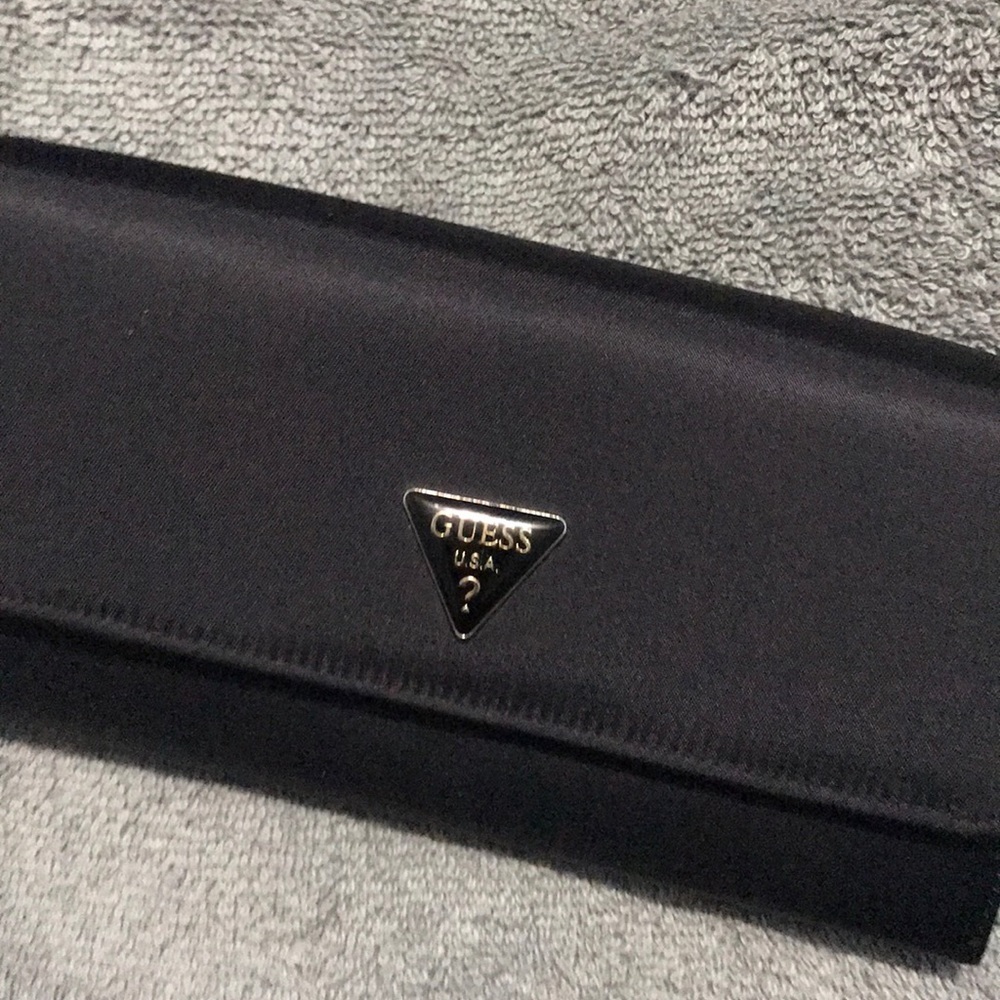 Guess Purse & Wallet - Picture 4 of 5