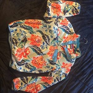☃️Beautiful Hawaiian 🌺 Very Soft Fleece Pullover