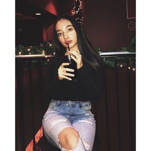 Meet your Posher, Emely