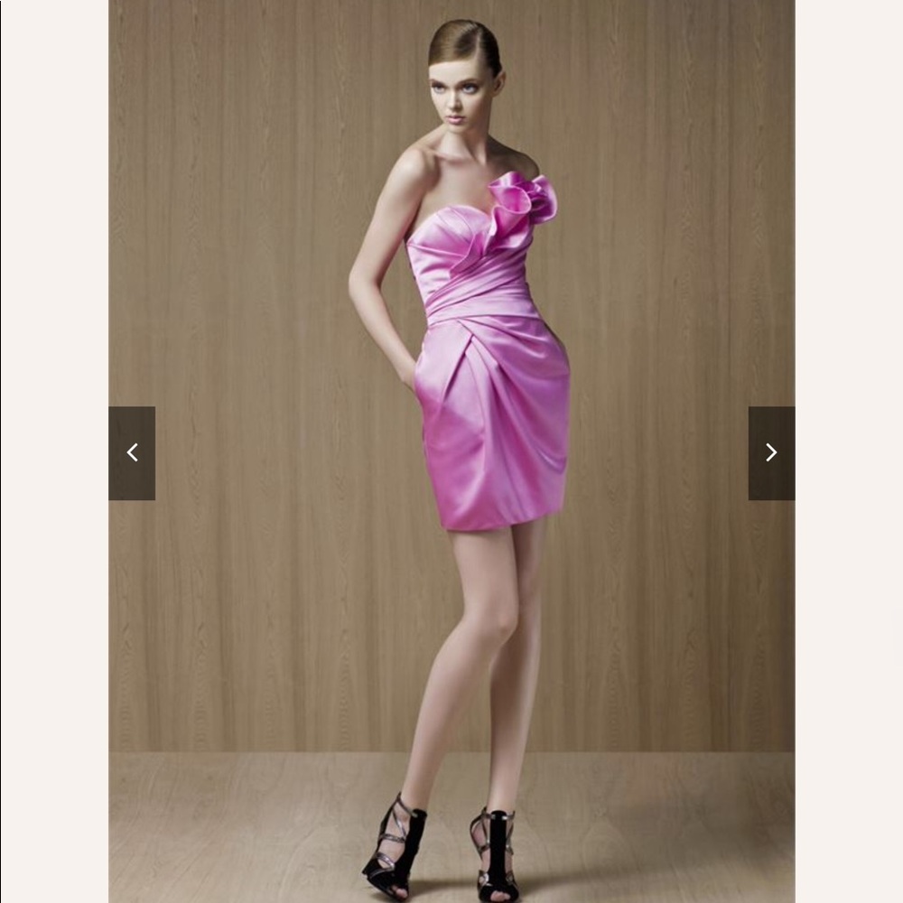 Love by Enzoani Ivory mini dress