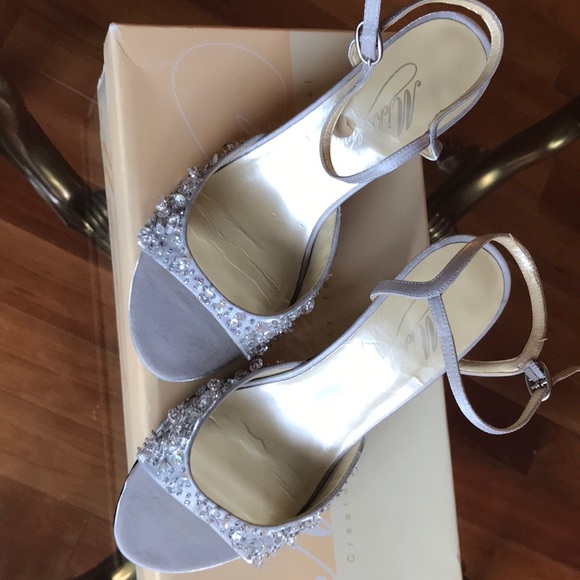 NYE  🥂 Silver Cocktail Sandal with Sequins - Picture 2 of 5