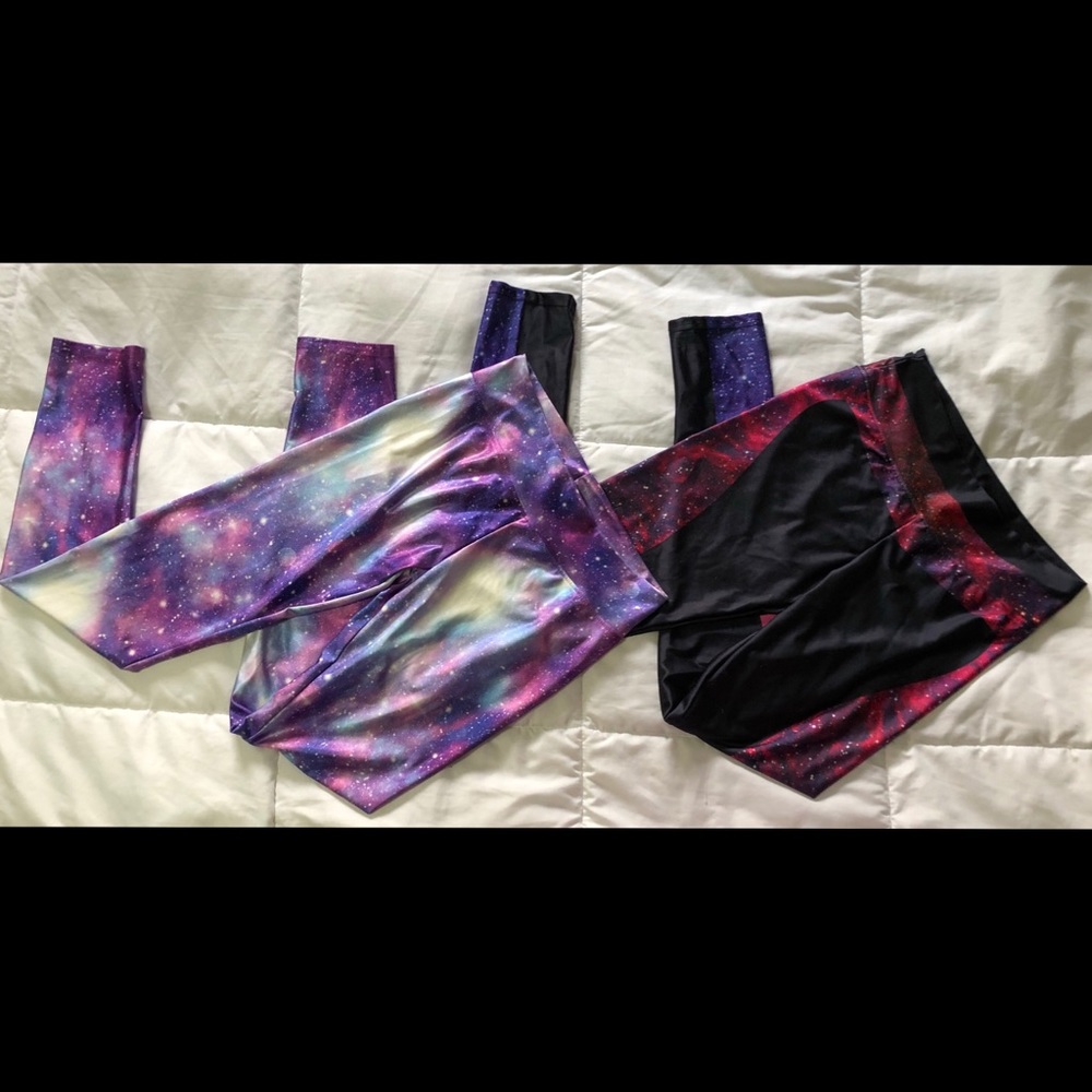 2 pairs of galaxy work out leggings !