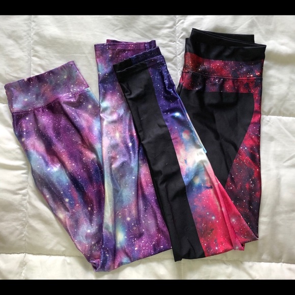 2 pairs of galaxy work out leggings ! - Picture 3 of 5