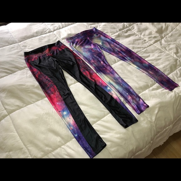 2 pairs of galaxy work out leggings ! - Picture 4 of 5