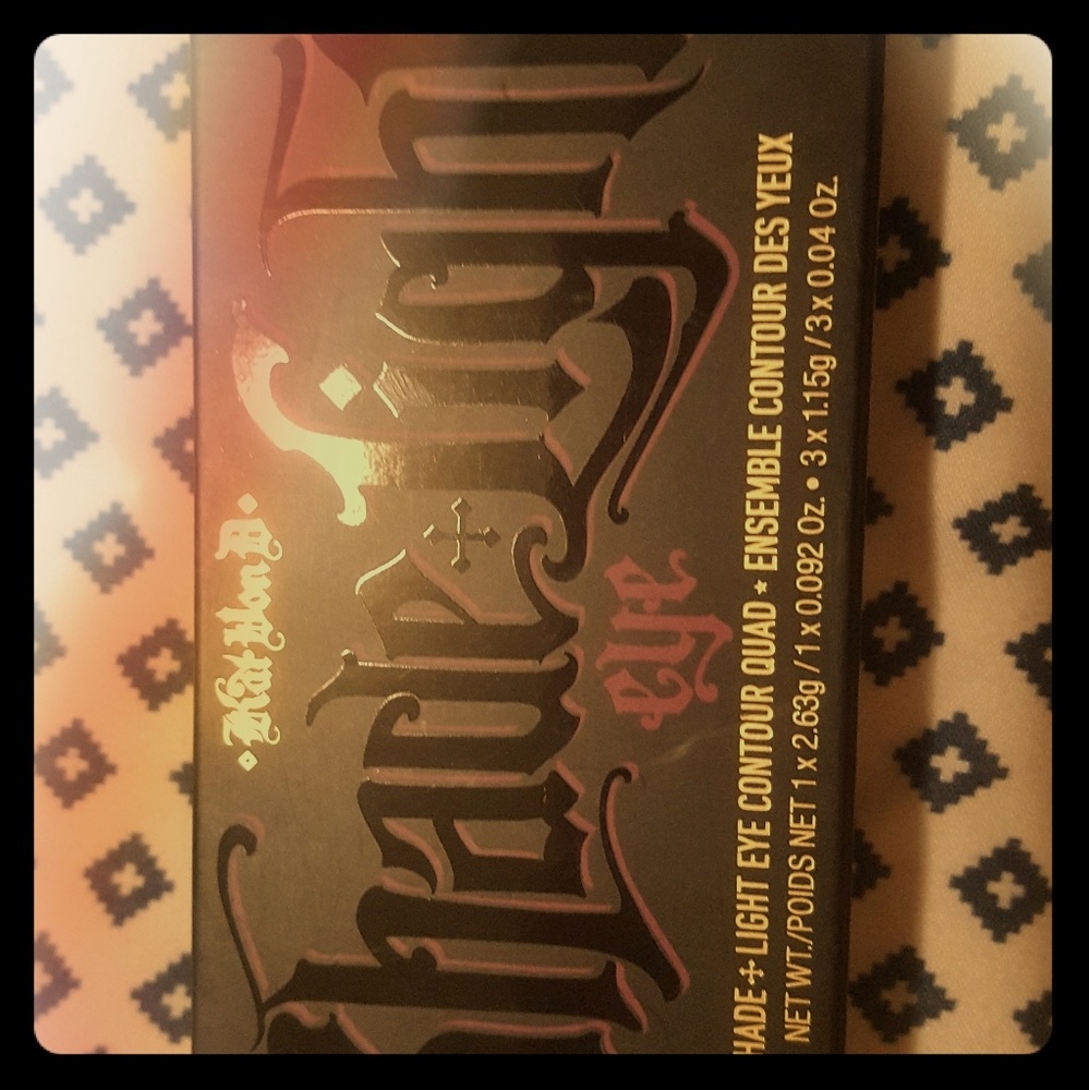 Kat Von D Shade + Light Plum
