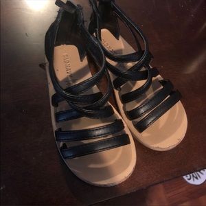 Toddler girl black sandals size 9