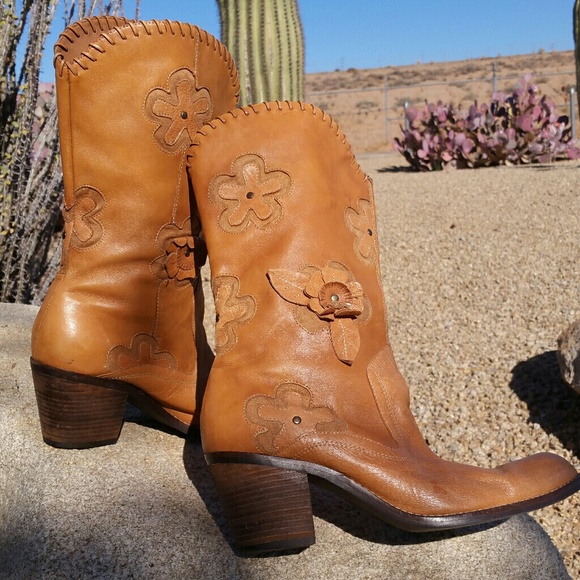 MiA Bo0t - Picture 4 of 14