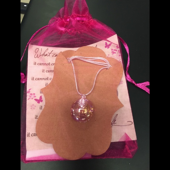 New handmade Pink Peach necklace breast cancer - Picture 5 of 8