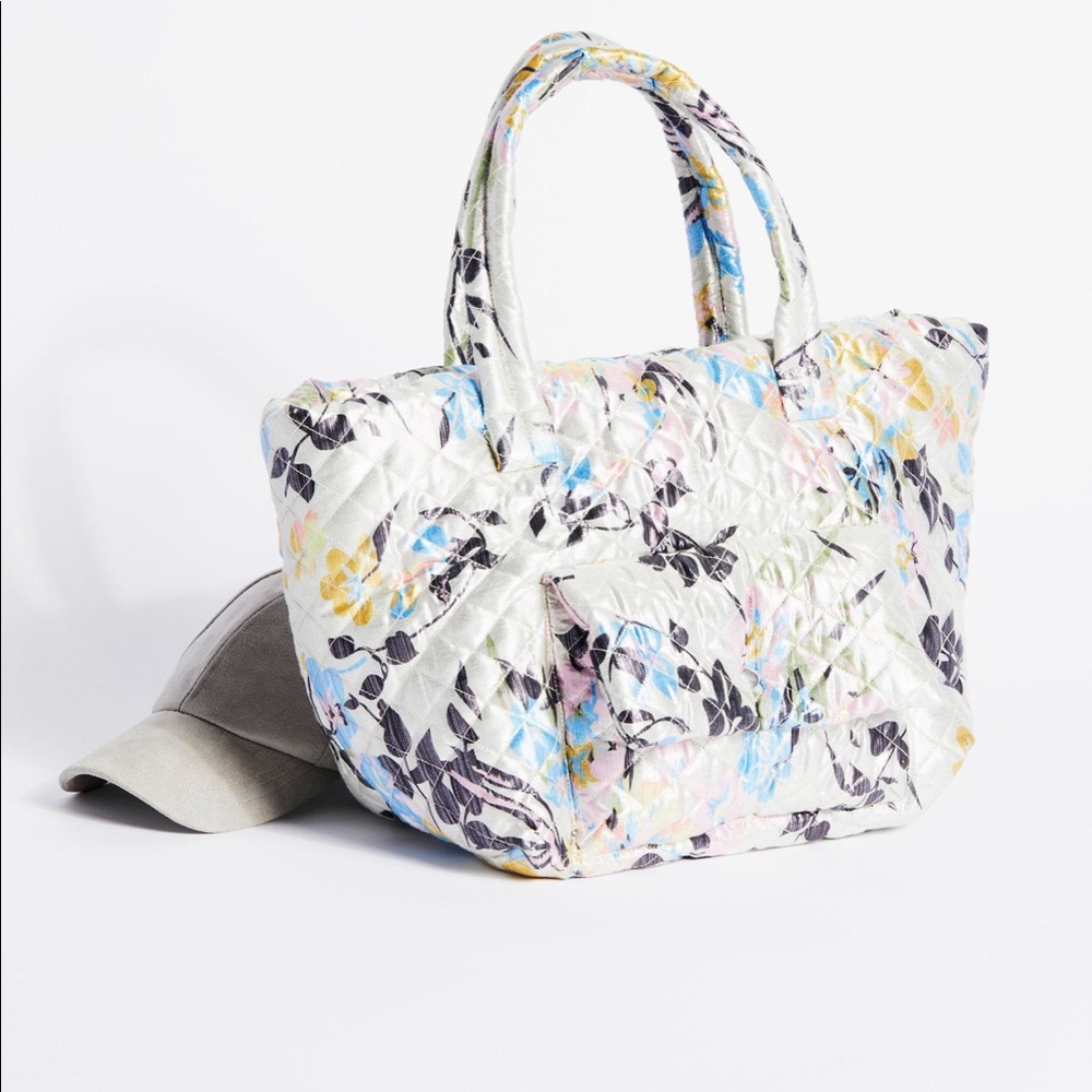 👜Free People Dreamspun quilted tote 👜