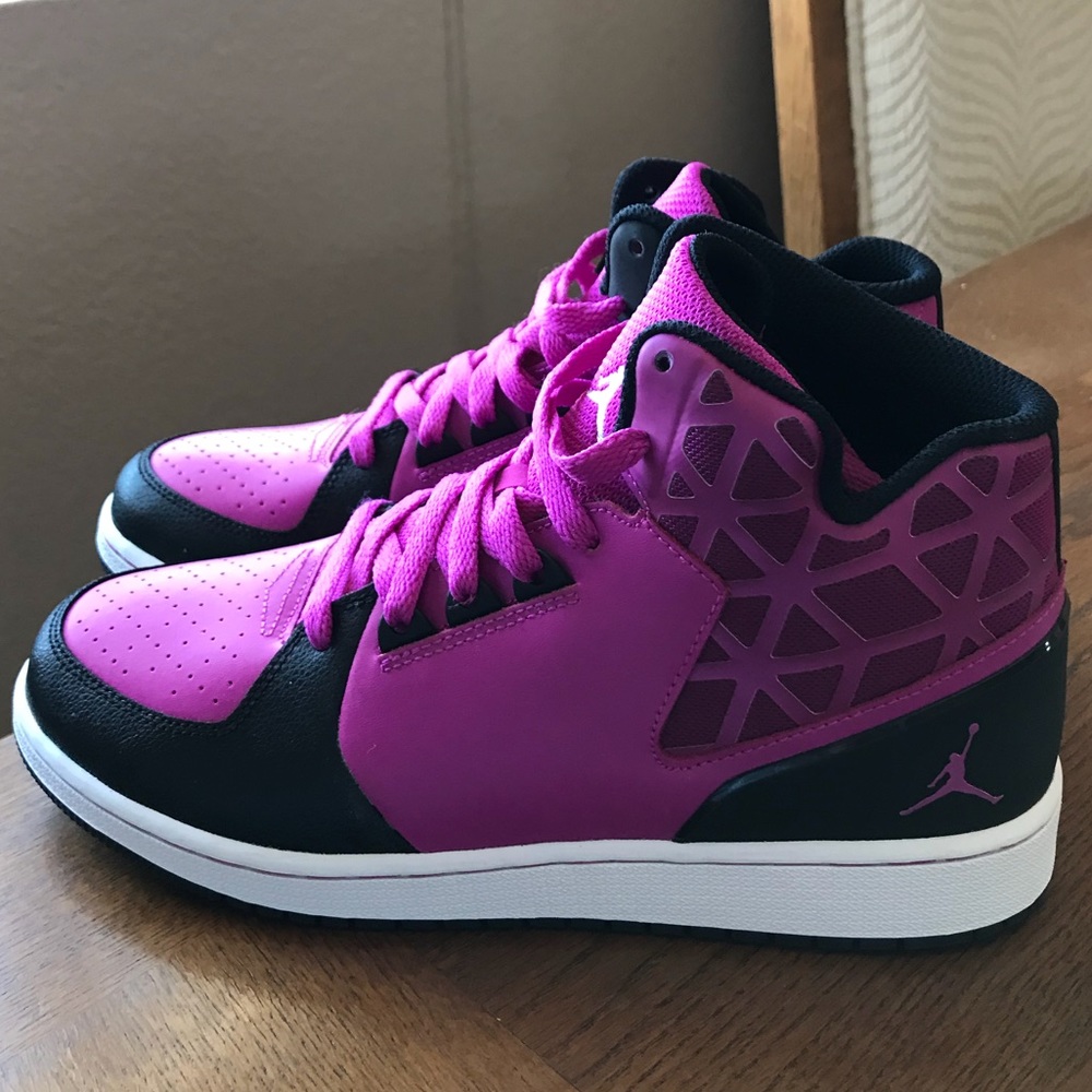 Jordan 1 Size 8Y EUR41
