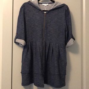Simple Noelle Jacket Top