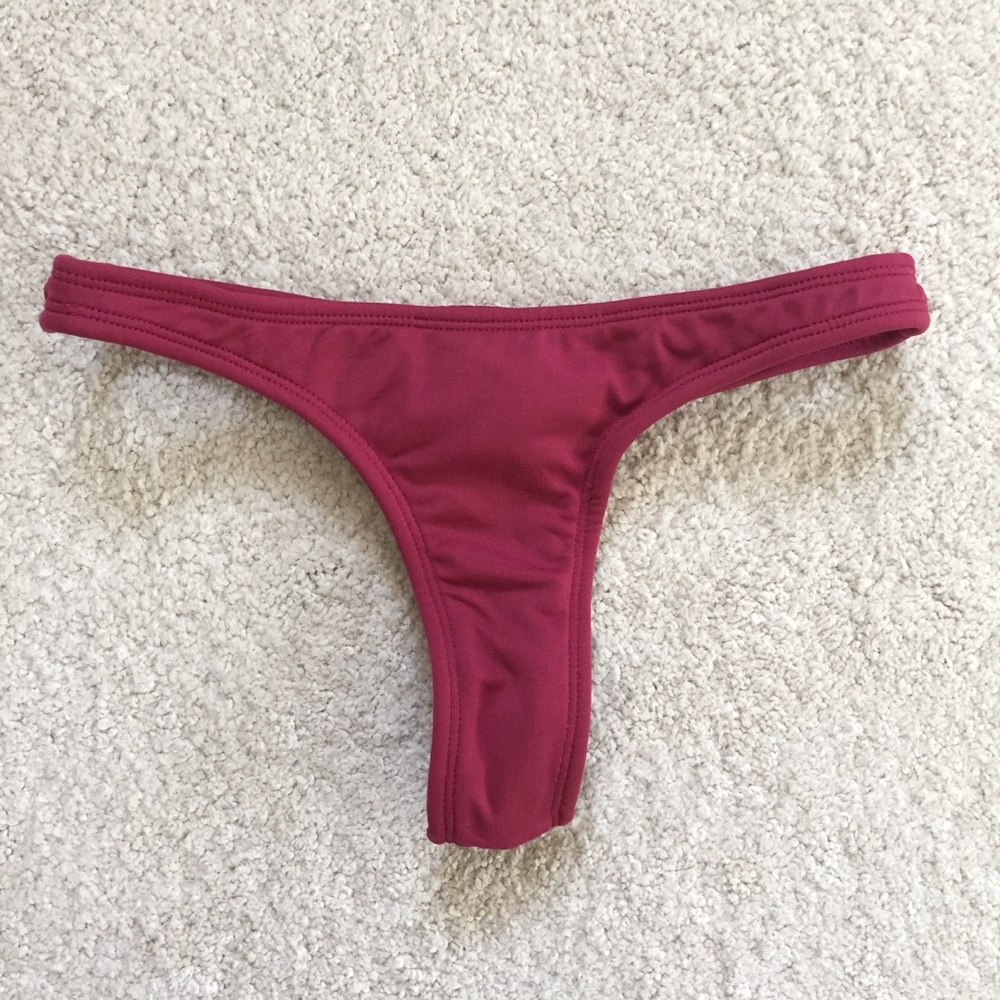 Midori Wild Hearts Bottom in Maroon