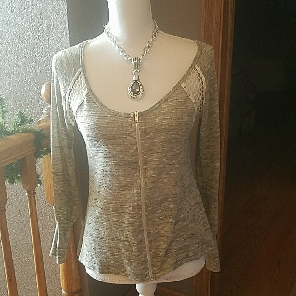 Sweater top, zip, sz S