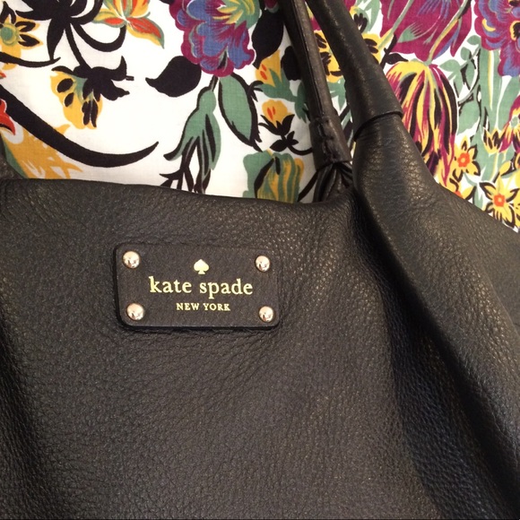 Kate Spade ♠️ Brand New Leather Purse! - Picture 2 of 8