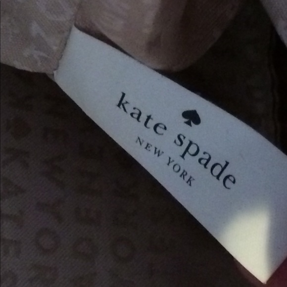 Kate Spade ♠️ Brand New Leather Purse! - Picture 6 of 8