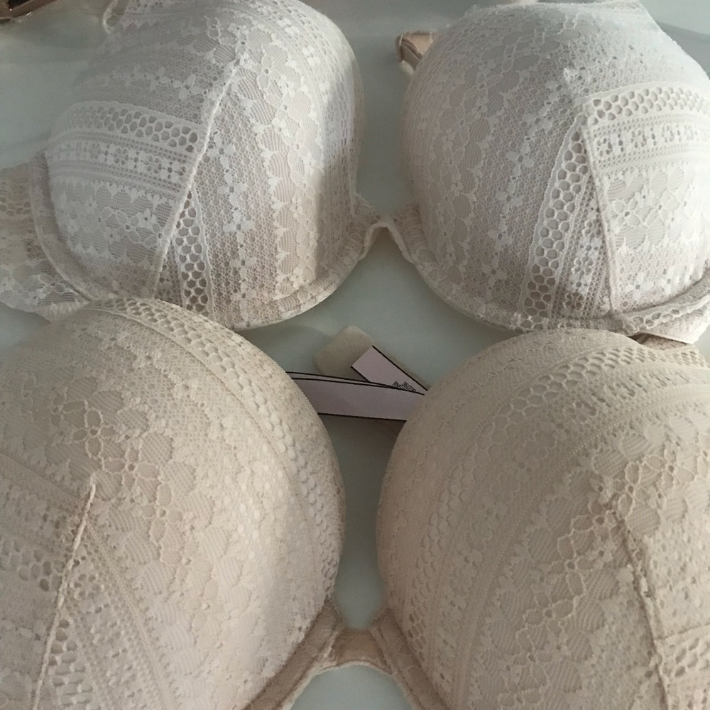 Never worn Victoria Secret bras both together ..